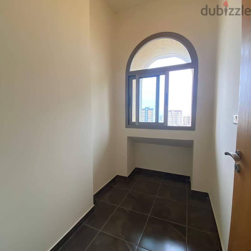 Luxurious 190 m2 apartment for sale in Zalka with a good view 7