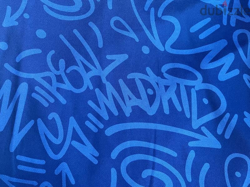 Real Madrid Karim Benzema Legendary away adidas kit 21/22 2
