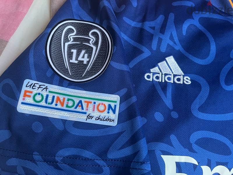Real Madrid Karim Benzema Legendary away adidas kit 21/22 7
