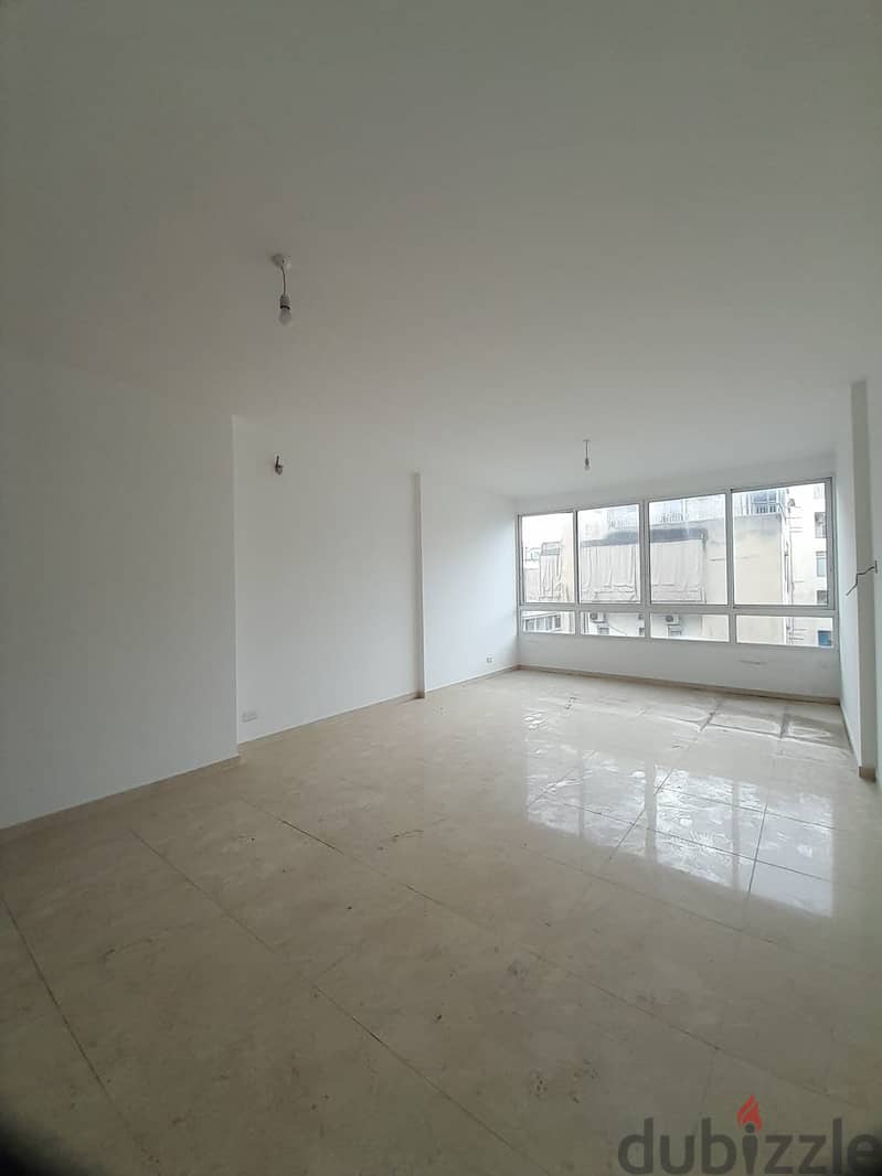 2 bedroom apartment for sale in Forn el chebak شقة للبيع في فرن الشباك 0