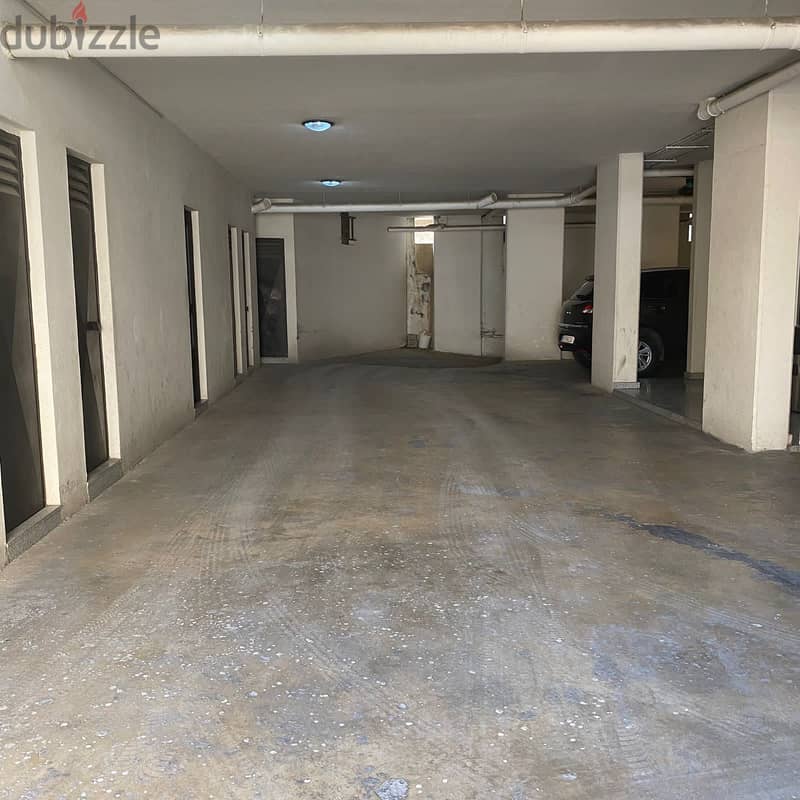 750 m2 warehouse for rent in Jdeide  مستودع للأيجار في الجديدة 5