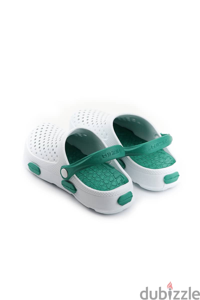Crocs for Girls and Boys 3