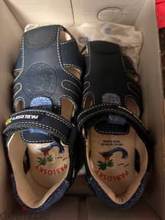 Pablosky Boys Sandals size 26 NEW