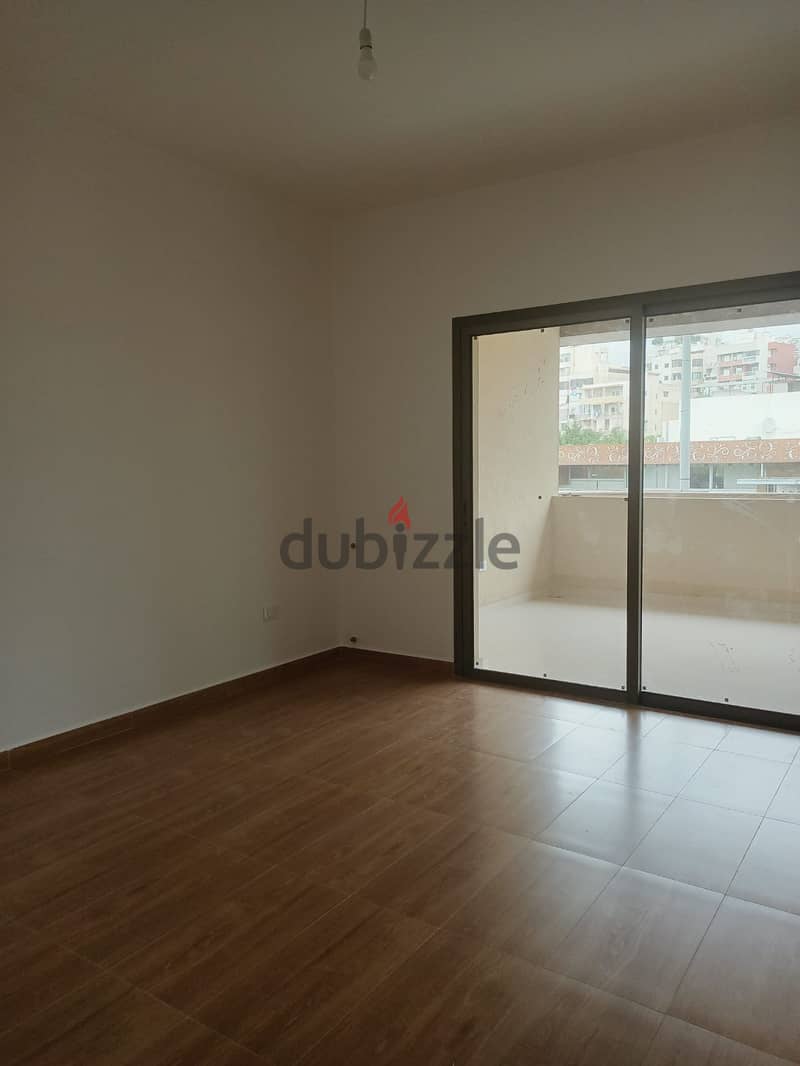 A 120 m2 apartment for sale in Zalka شقة للبيع في زلقا 5