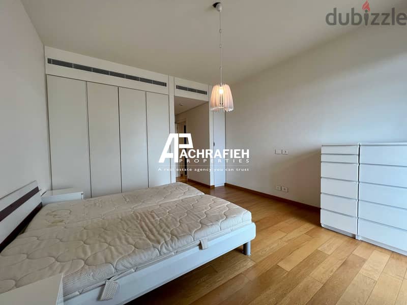 300 Sqm - Apartment For Rent In Achrafieh - شقة للإجار في الأشرفية 10