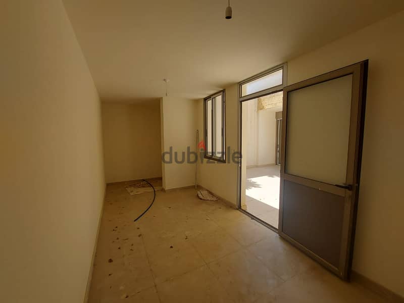 280 SQM Apartment in Sahel Alma, Keserwan with Terrace 5