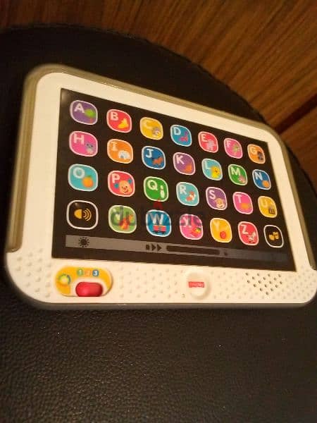 FISHER PRICE FRENCH ALPHABETIC LETTERS+ANIMALS NAMES +VOICES BOARD TOY 5