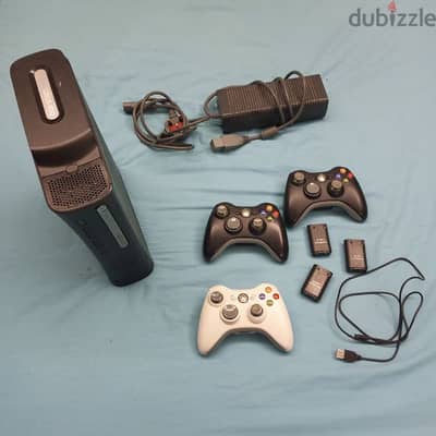 Xbox 360 + accessories