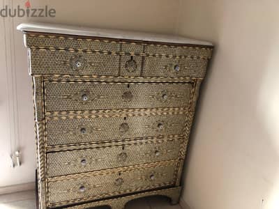 Antique drawer unit