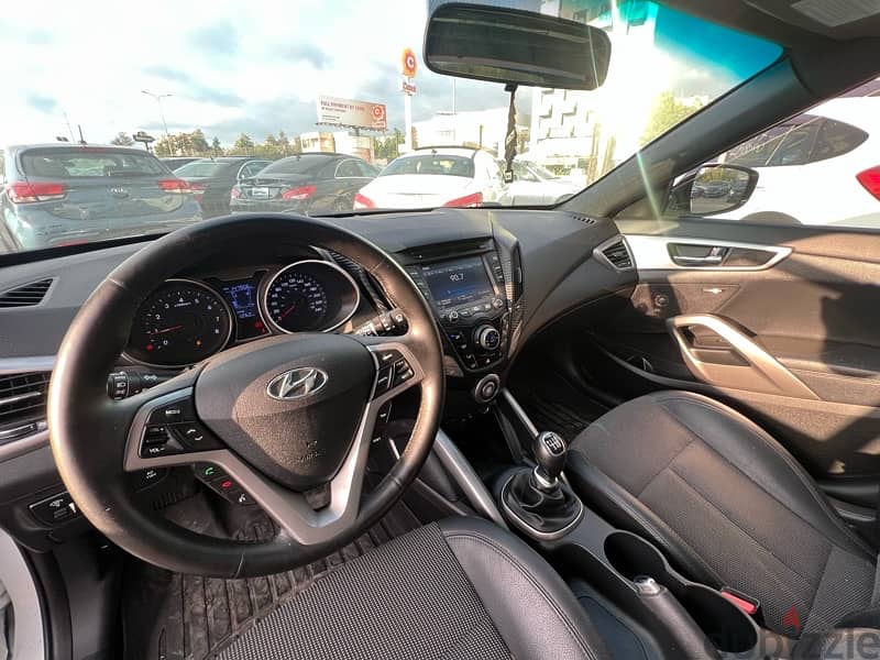 Hyundai Veloster 2016 MANUAL TRANSMISSION CLEAN ! 6