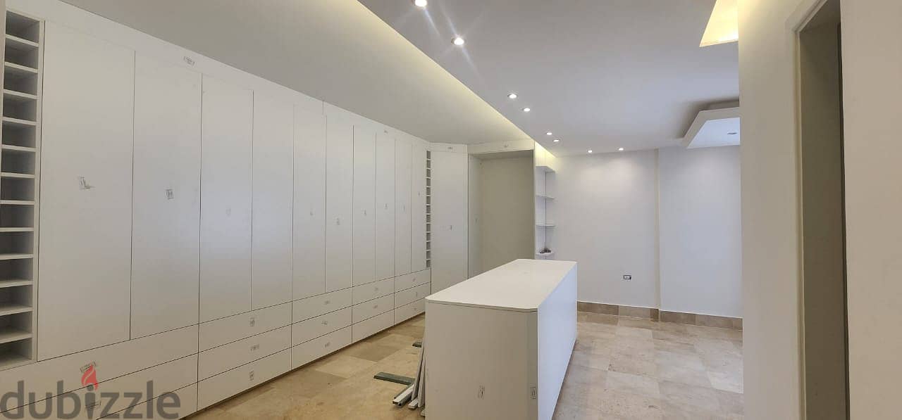 L12726- Luxurious  Finishing And Fully Decorated Duplex for Rent 4