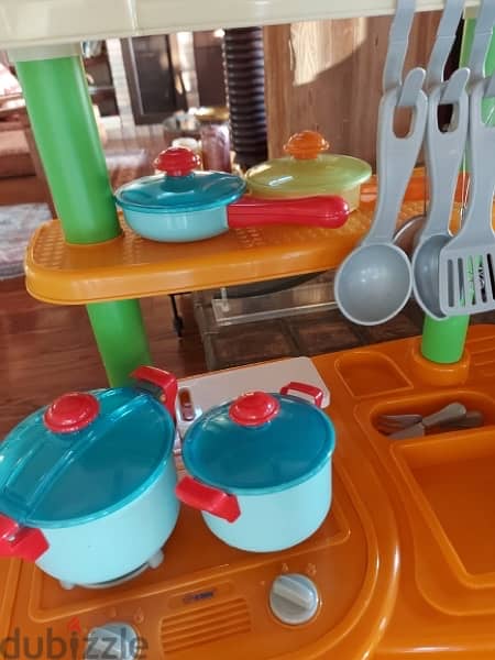 kitchen with accessories for kids 1