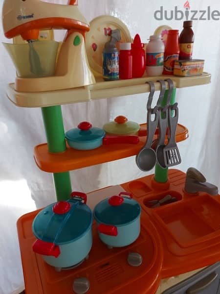 kitchen with accessories for kids 2