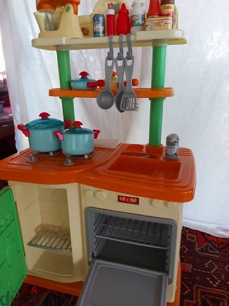 kitchen with accessories for kids 3
