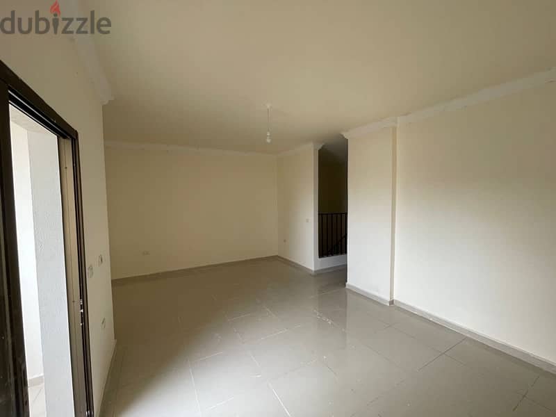 Apartment for sale in Khalde شقة للايجار  في خلدة 6