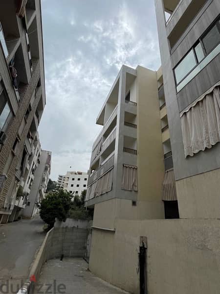 Apartment for sale in Khalde شقة للايجار  في خلدة 8