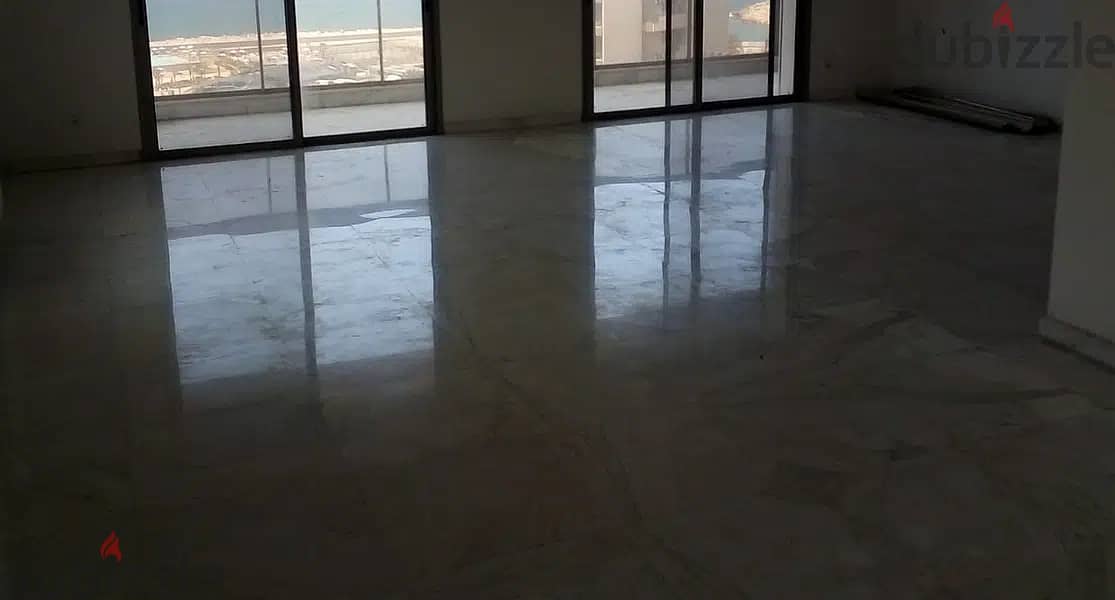 250 Sqm | Spacious Apartment For Sale In Caracas | Panoramic Sea View 4