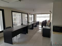 Office in a prime location in Badaro 0