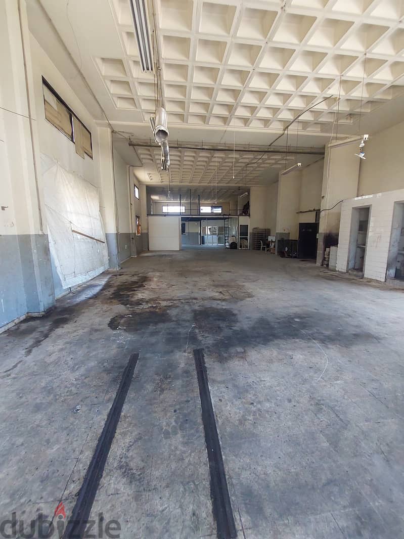 360 SQM Industrial Warehouse in Dekwaneh, Metn 2