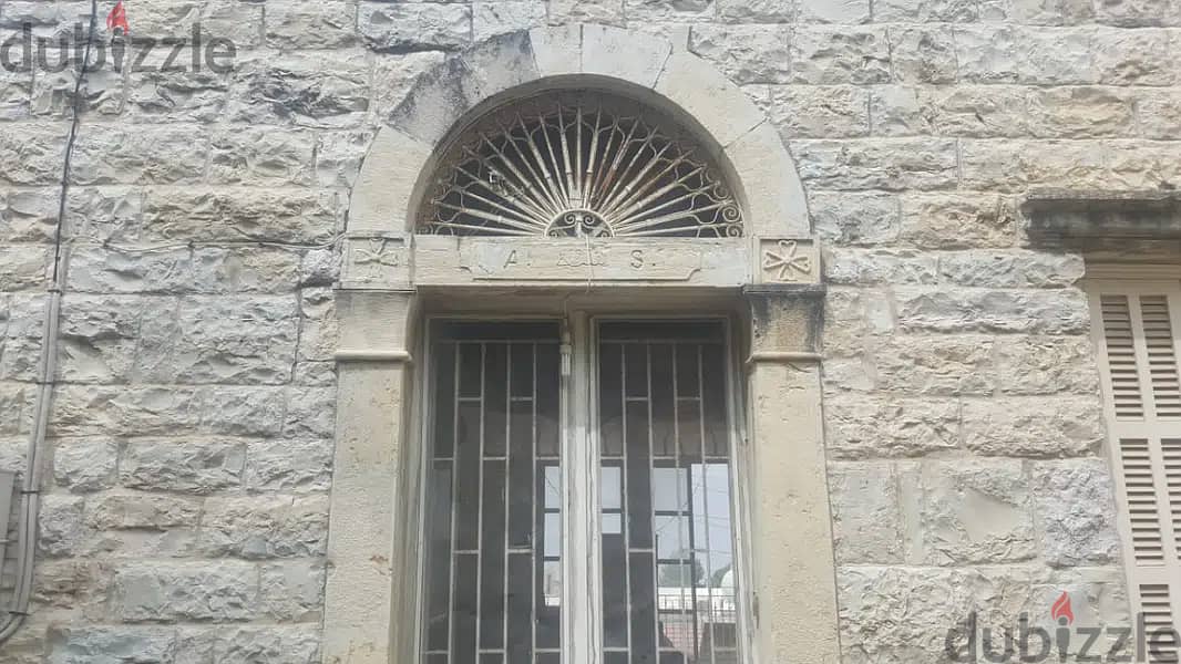 Historic House with Land for sale in Souk EL Ghareb 6