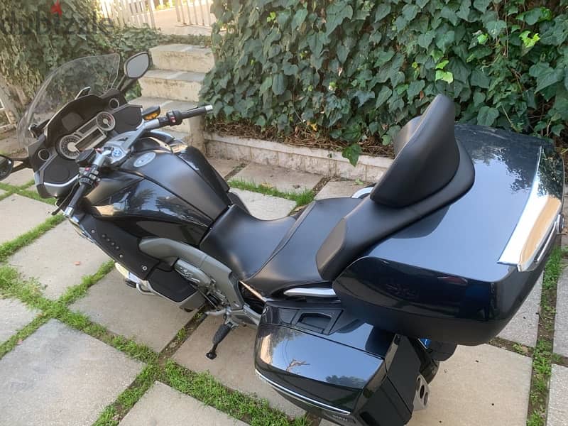 BMW K1600GTL (as new) 0