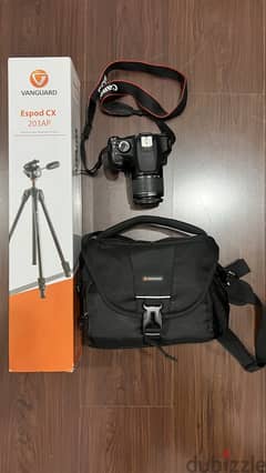 Canon 1200D + tripod + bag