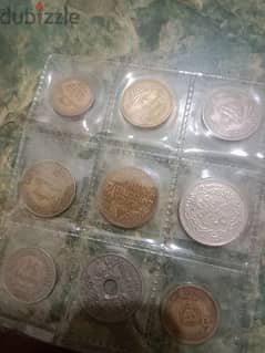 مجموعة من العملة المعدنية اللبنانية القديمة