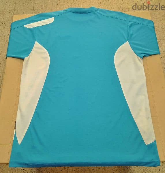 Original "Umbro" Blue & White Sport T-Shirt Size Men's XL 1