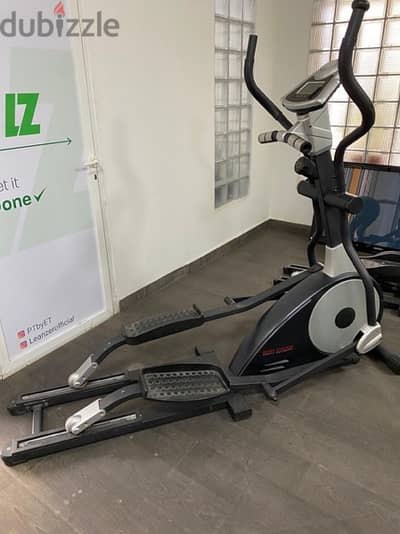 elliptical big size like new heavy duty very good quality