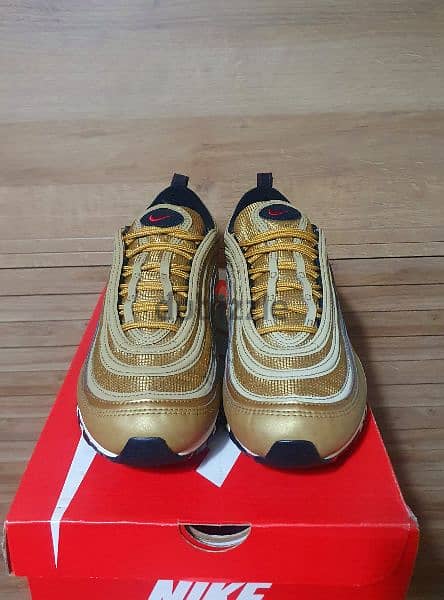 Nike Airmax 97 Metallic Gold 1