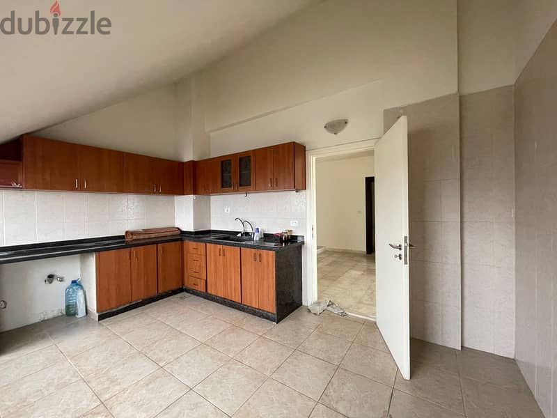 Zikrit | 100m² Rooftop + Terrace | Open Panoramic View | 2 Bedrooms 7