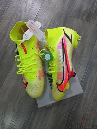 football shoes original nike w adidas w puma اسبدرينات فوتبول حذاء كرة