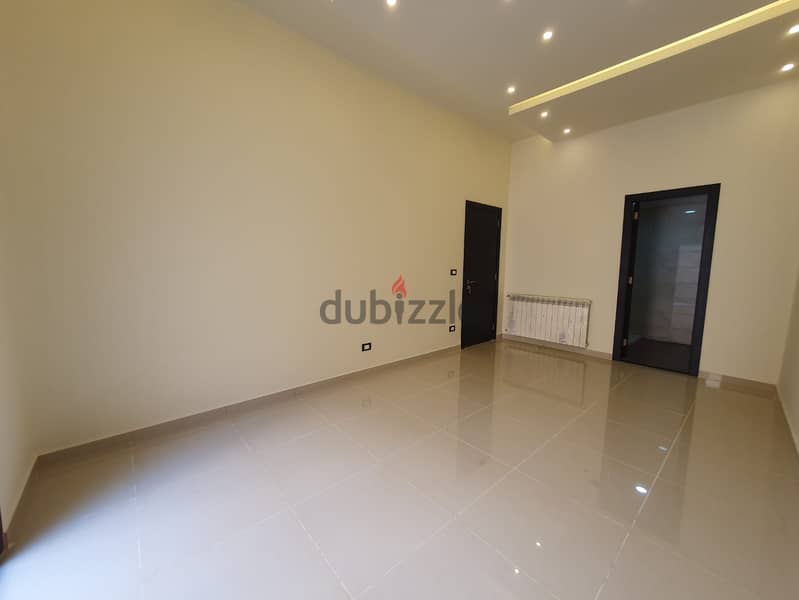 Apartment For Sale in Hazmieh  شقة للبيع في الحازمية 7