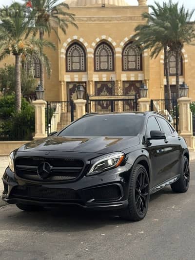 MERCEDES BENZ GLA250 Black Edition S-LINE