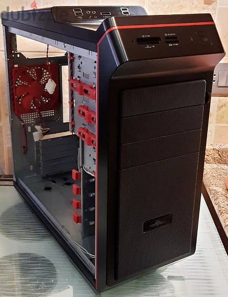 Foxconn Pro Full Tower Computer Case 3