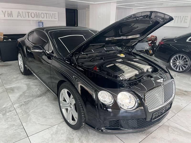 2012 Bentley Continental GT coupe blk/blk W12 cylinder engine only 75K 13