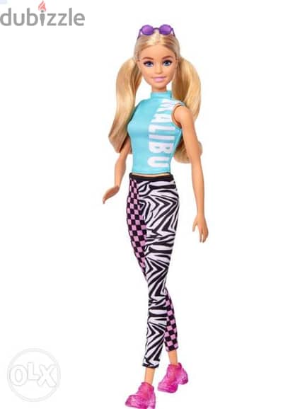 Barbie cool look