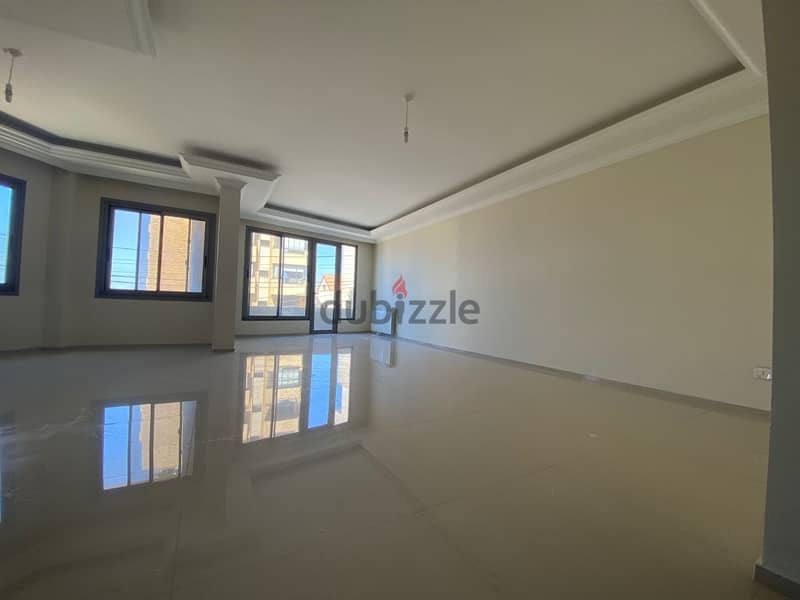 200 Sqm + 80 Sqm | Apartment for rent in Ain Saadeh | Sea view 4