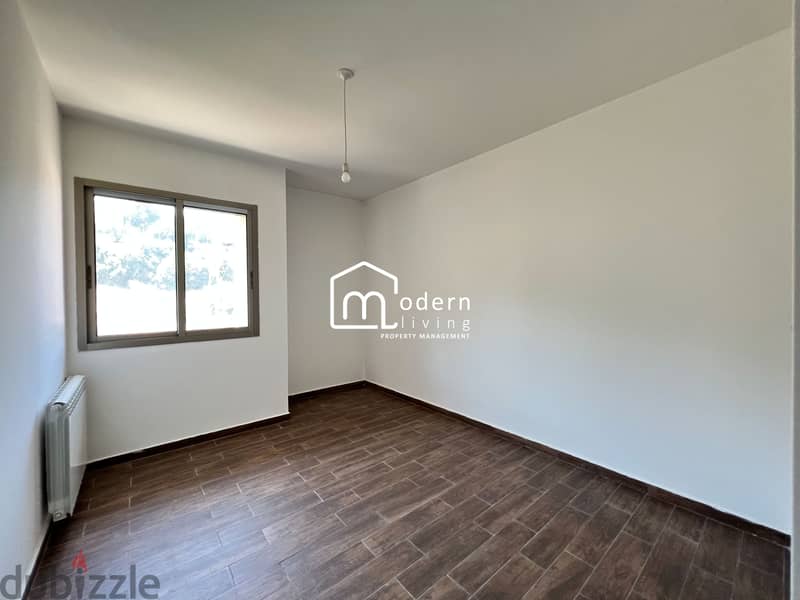 215 Sqm - Mtayleb - Apartment For Rent 8
