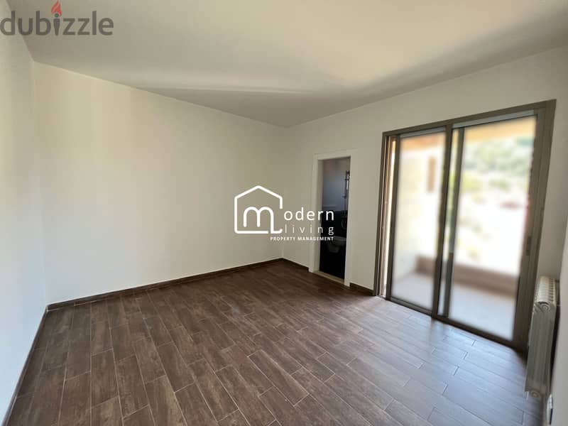 215 Sqm - Mtayleb - Apartment For Rent 12