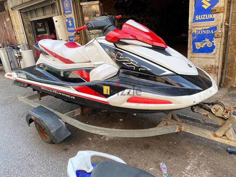 Jetski yamaha vx deluxe 2021 ( new used condition) 3