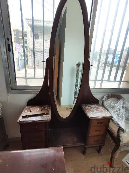 antique mirror 0