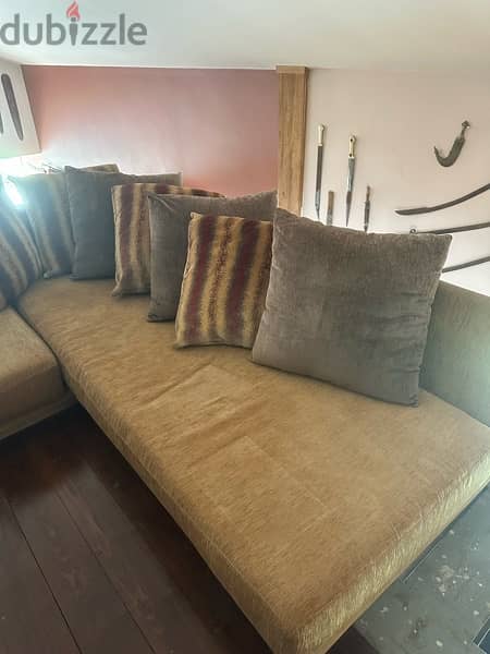 corner sofa 1