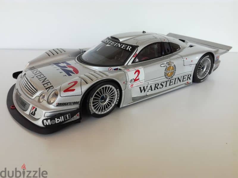 collectible Die cast 1/18 cars 17