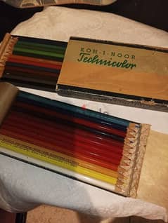 Vintage KOH I NOOR Technicolor 1743 Pencils + BOX L&C Hardtmuth