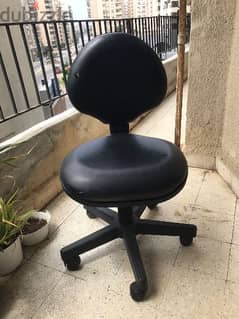 Moving office chair كرسي متحرك 0