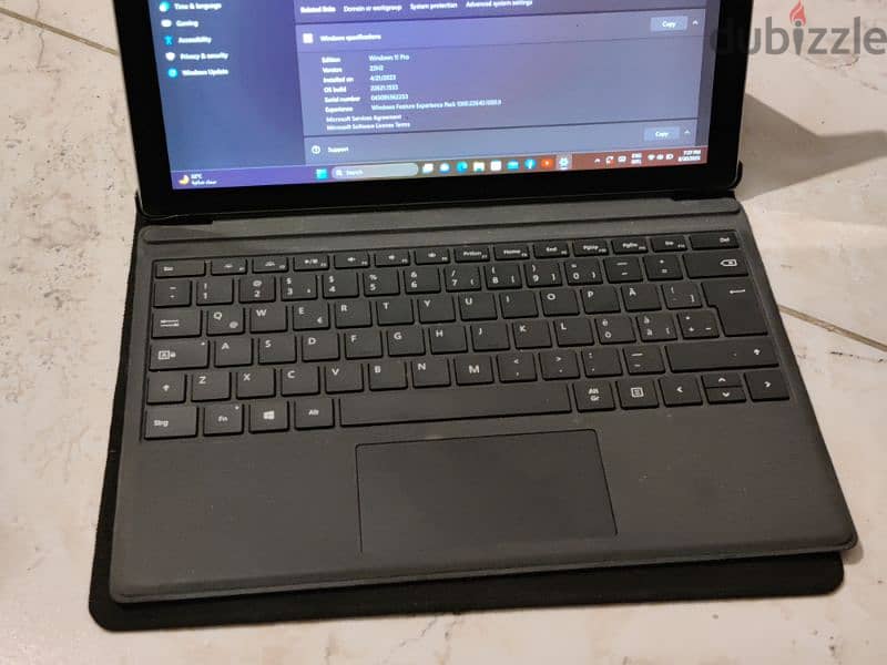 Microsoft surface  pro 4 12