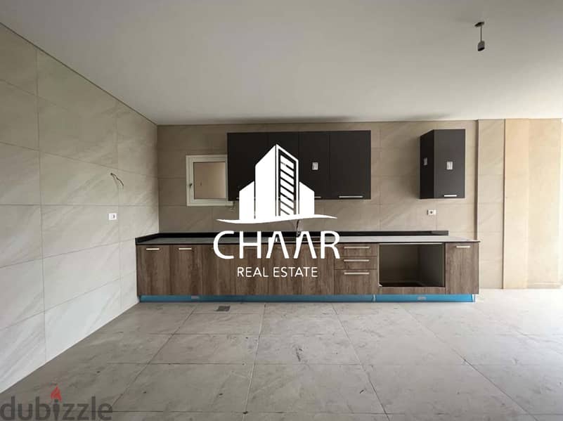 R1436 Super Deluxe and New Apartment for Sale in Sanayeh 6