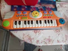 piano electrique like new 0