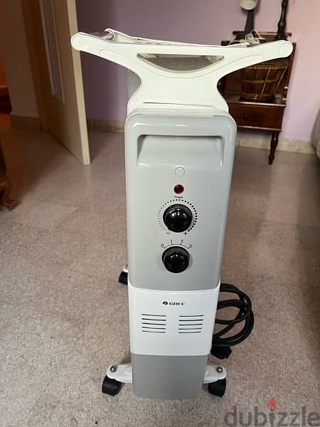 3 Gree Electric Oil Heaters 1